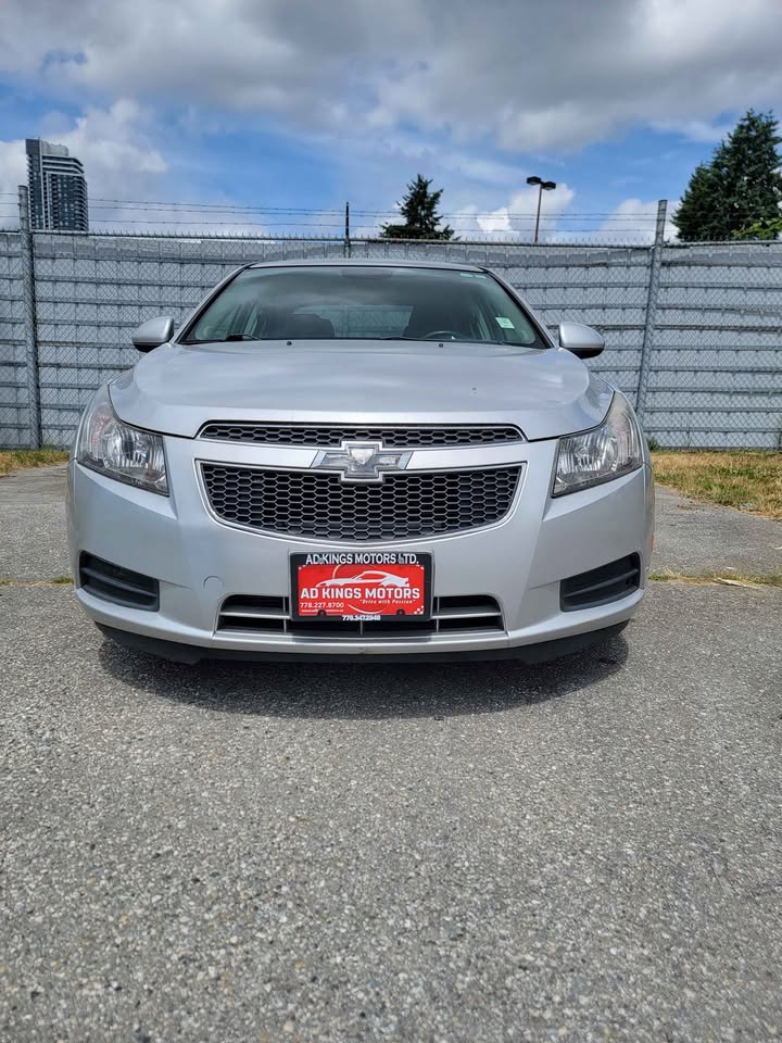 2014 Chevrolet Cruze - photo 2