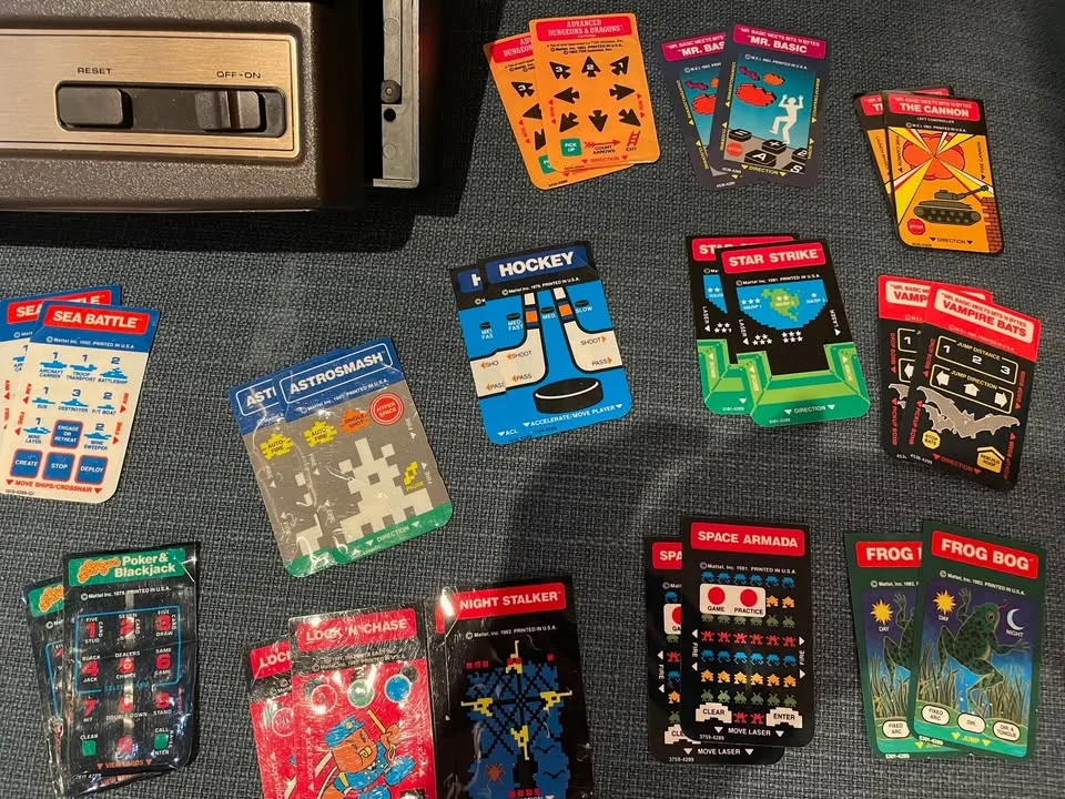 Intellivision Console (1979) 16 Games Custom Case Tested image indicator(5)