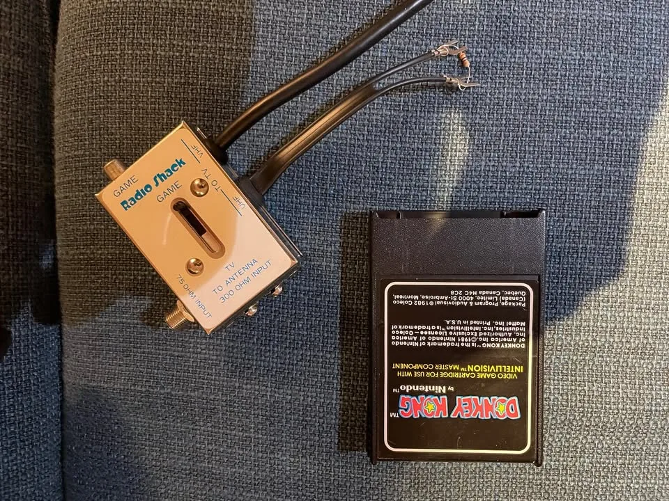 Intellivision Console (1979) 16 Games Custom Case Tested image indicator(6)