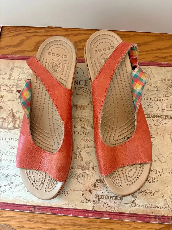 Crocs A-Leigh Cork Wedge Sandals thumbnail