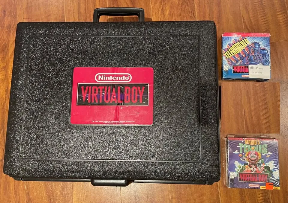Nintendo Virtual Boy Console in Blockbuster Carry Case TESTED image indicator(2)