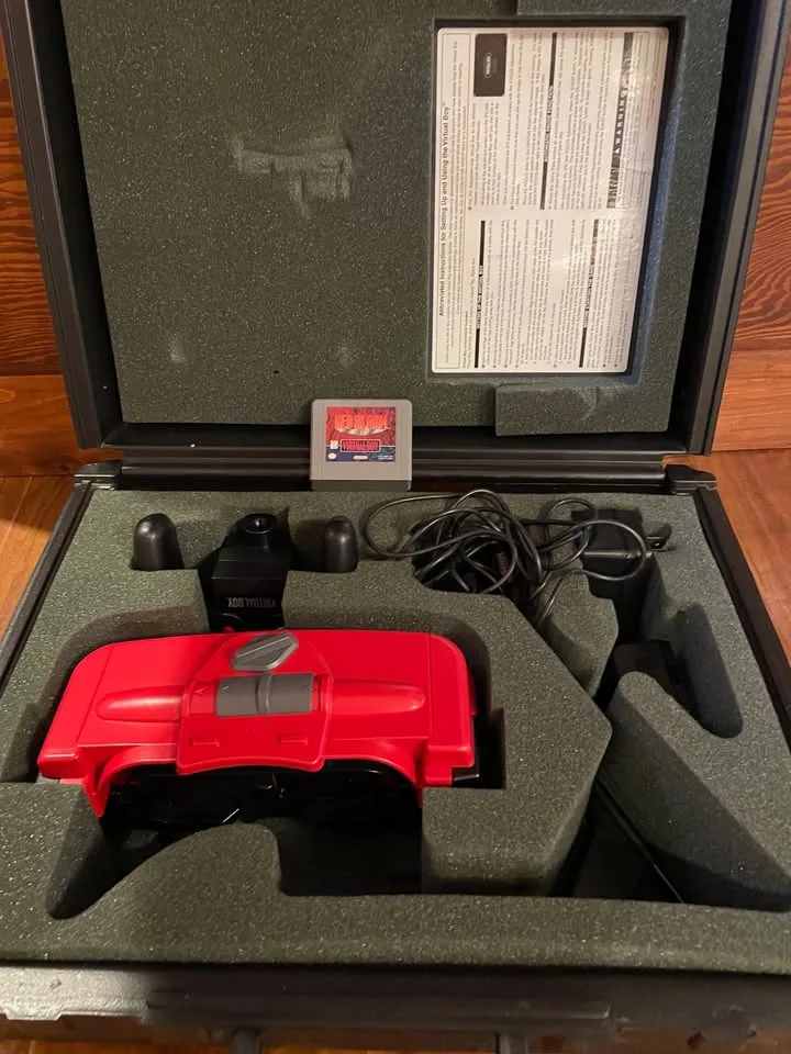 Nintendo Virtual Boy Console in Blockbuster Carry Case TESTED image indicator(4)