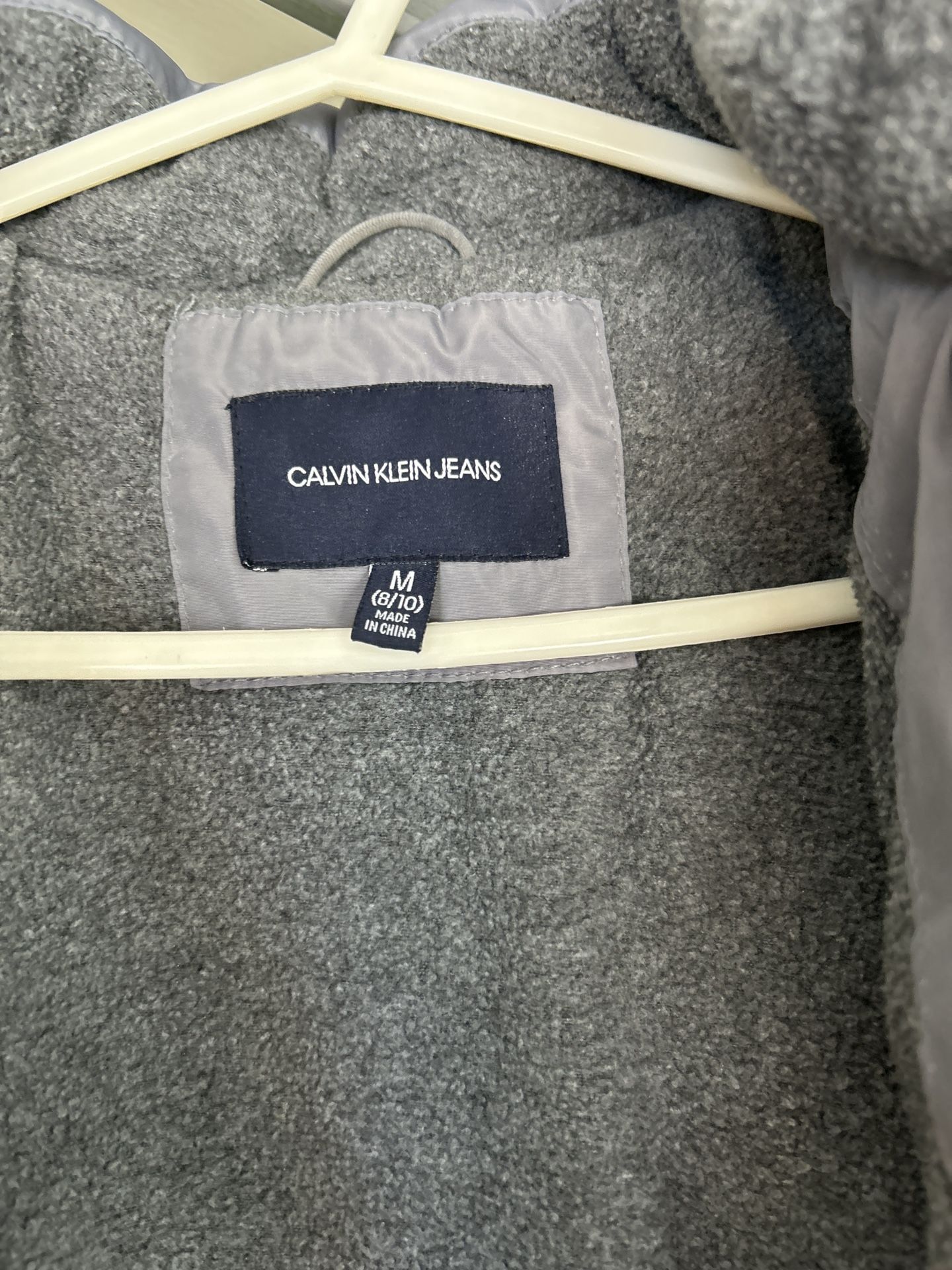 Calvin Klein Jeans Girls' Gray Puffer Jacket - photo 4
