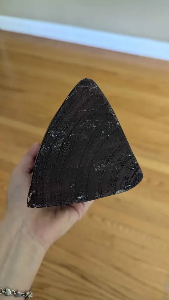 Hand-Carved Wooden Bird Sculpture 🦜 Folk Art Decor 🧡 image indicator(3)