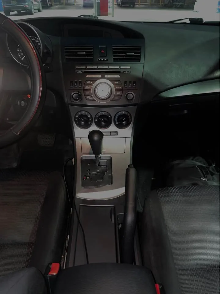 2010 Mazda MAZDA MAZDA3 image indicator(6)