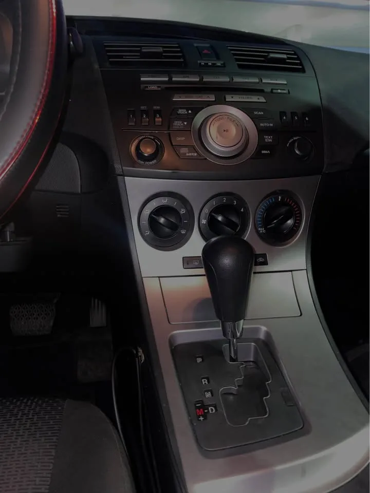 2010 Mazda MAZDA MAZDA3 image indicator(7)