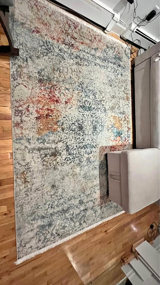 5’5 x 8 rug!