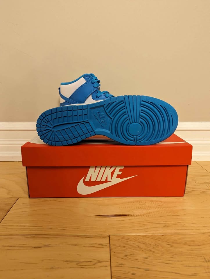 Dunk High Laser Blue - Size 10 - photo 2
