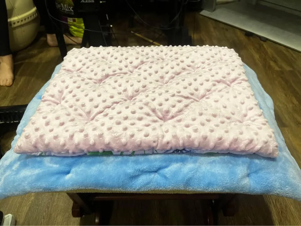 Beautiful Pet Pillow/Bed image indicator(7)