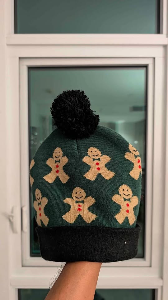 Unisex Toque Gingerbread Man - Bite Me - photo 2