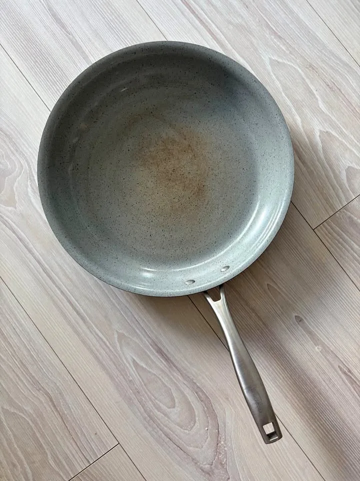 Stainless steel frying pan thumbnail