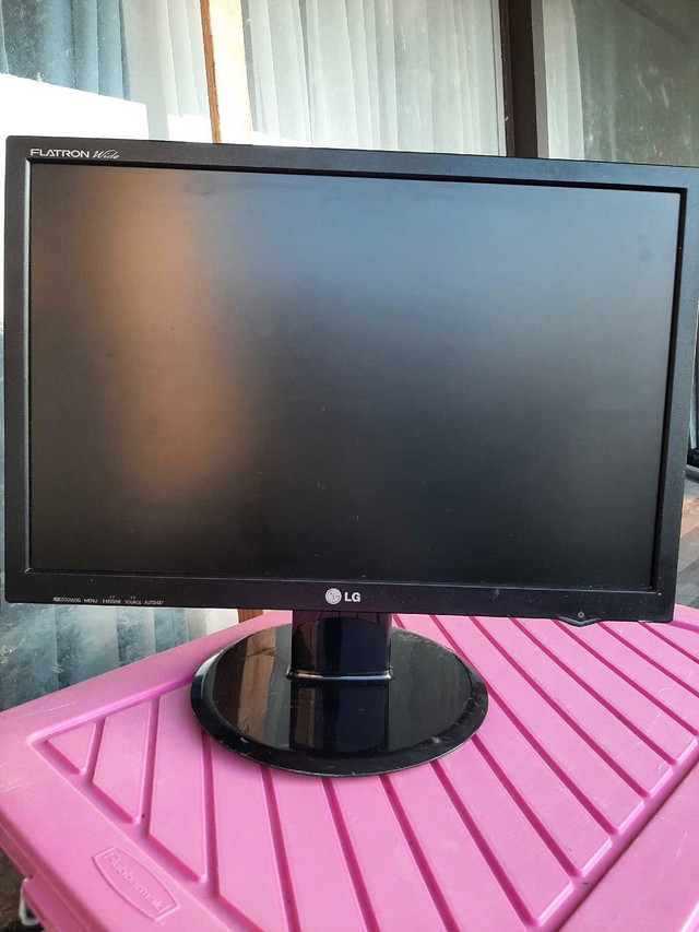 Monitors - photo 2