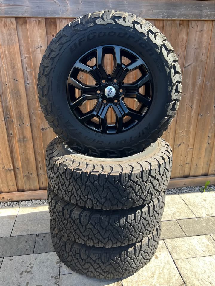 LIKE NEW - Bf goodrich k03 tires and Ford f150 tremor rims - photo 2