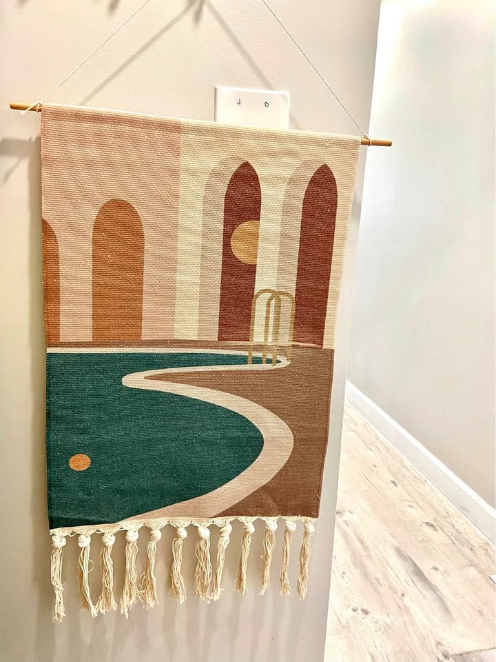 Boho Wall Hanging Tapestry Rug (20” x 28”)