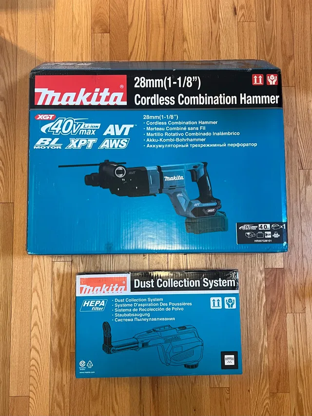 Makita 40v max XGT rotary hammer thumbnail