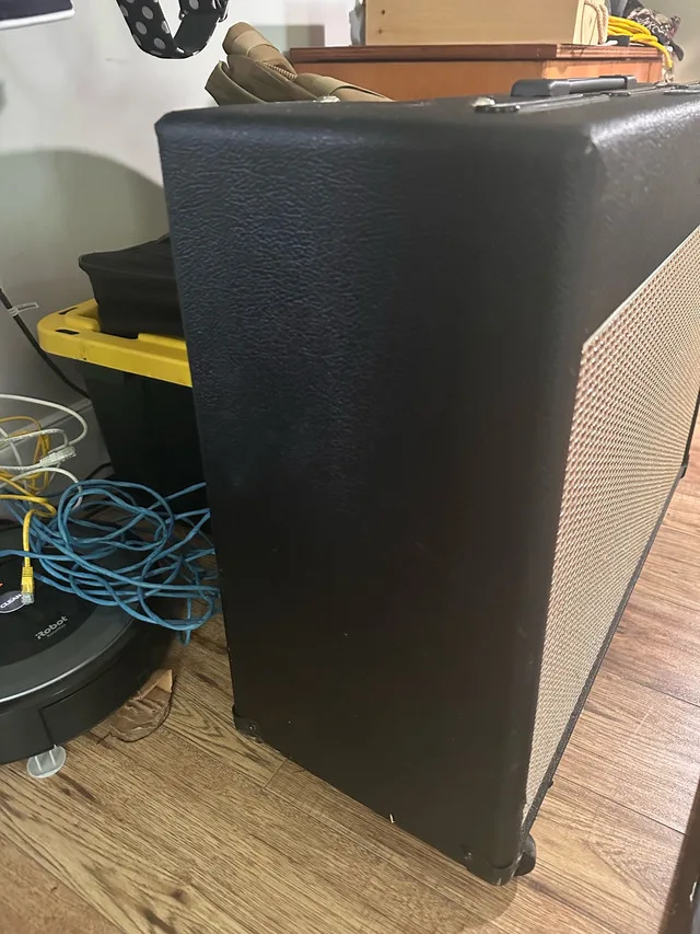 Line 6 Flextone XL 100 Watt Combo with Controller image indicator(5)