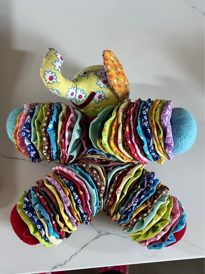 Small elephant, yoyo doll by Kinderware, Bolivia - photo 2