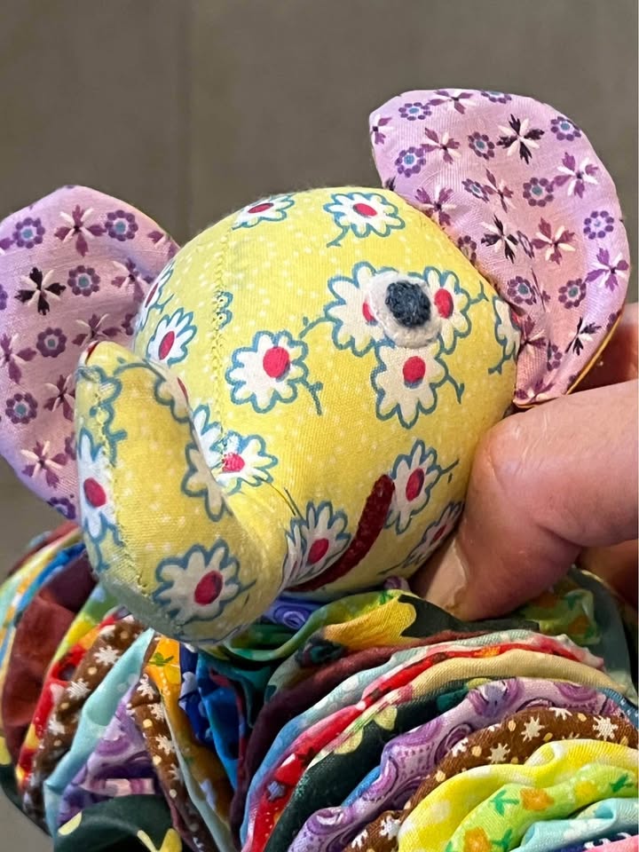 Small elephant, yoyo doll by Kinderware, Bolivia - photo 3