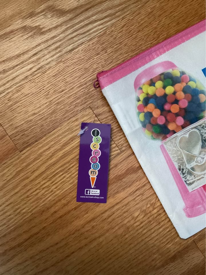 NWT filled with love cosmetic bag, cute gumball machine - photo 4