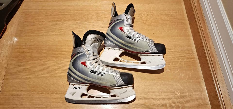 Bauer Vapor Hockey skates - size 8.5 D