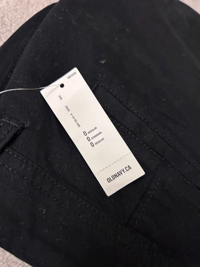 Brand new Old Navy The Diva size 0 black straight pants image indicator(3)