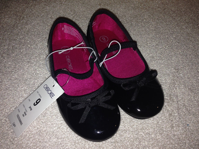 Brand new girl black shoes