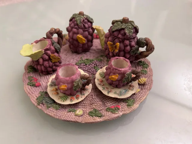 Grapes arts teapot and cups decorations toys thumbnail