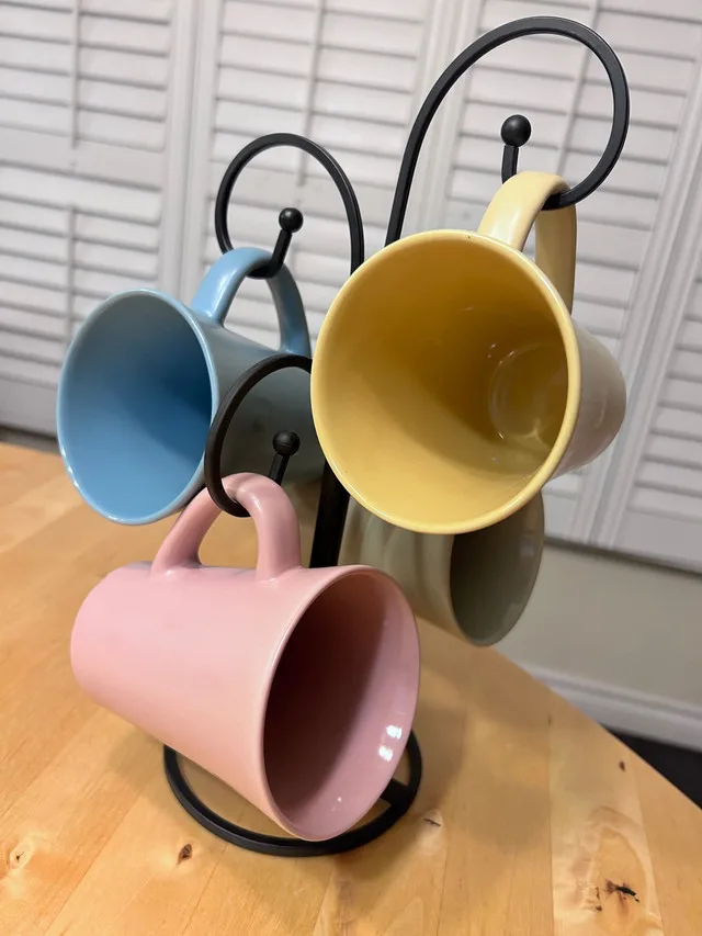 Brand new 4 mugs with a mug stand image indicator(2)