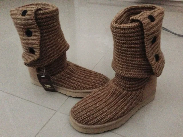 Australia UGG knitted boots US6 thumbnail