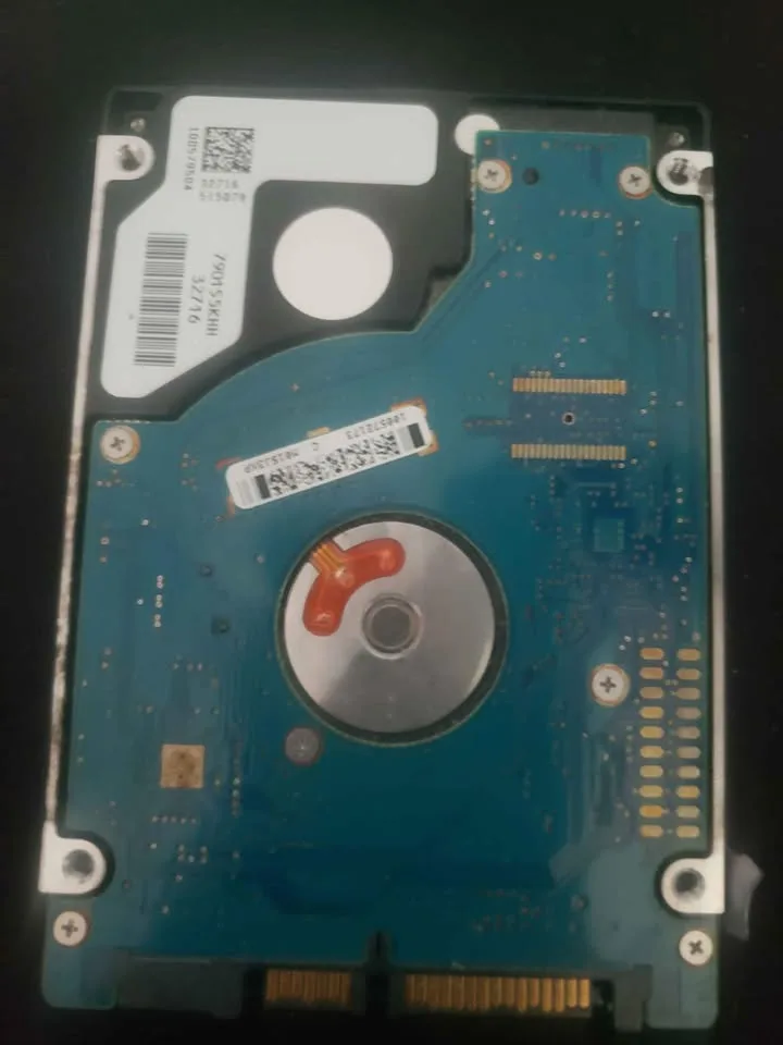 TOSHIBA SEAGATE HATACHI 500 GB-350 GB HARD DRIVES image indicator(2)
