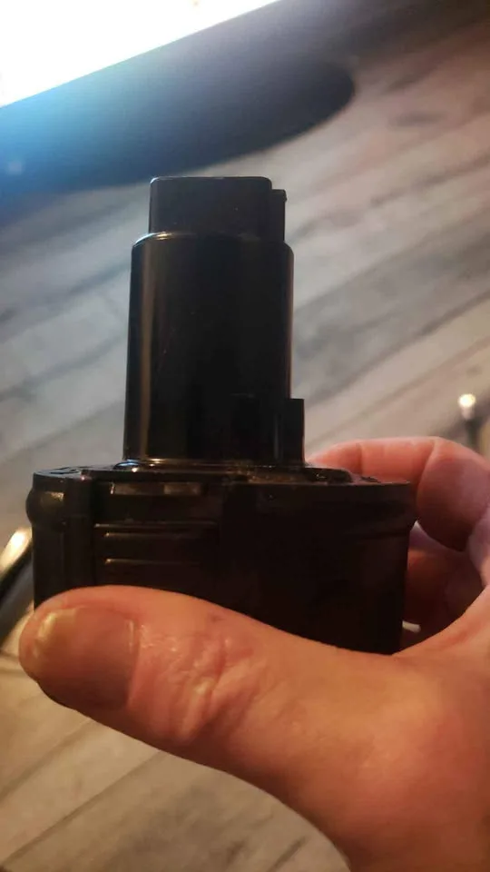 Dewalt 7.2 volt type 1 cordless screwdriver image indicator(4)