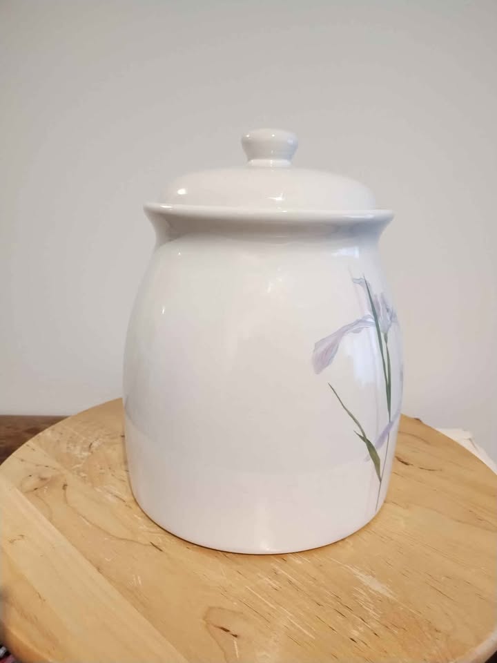 Corelle Cookie Jar, Shadow Iris, Purple Flower, Vintage 80s - photo 2
