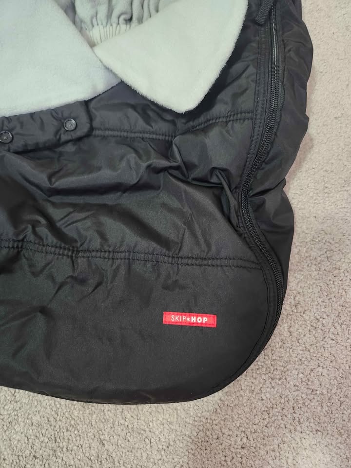 Skiphop Carseat Cover 🧡 - photo 3