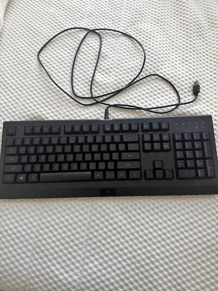 RAZER Cynosa Lite – Essential Gaming Keyboard thumbnail