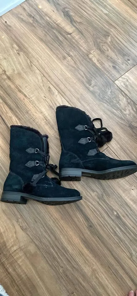 Sporto Water Resistant Black Boots thumbnail