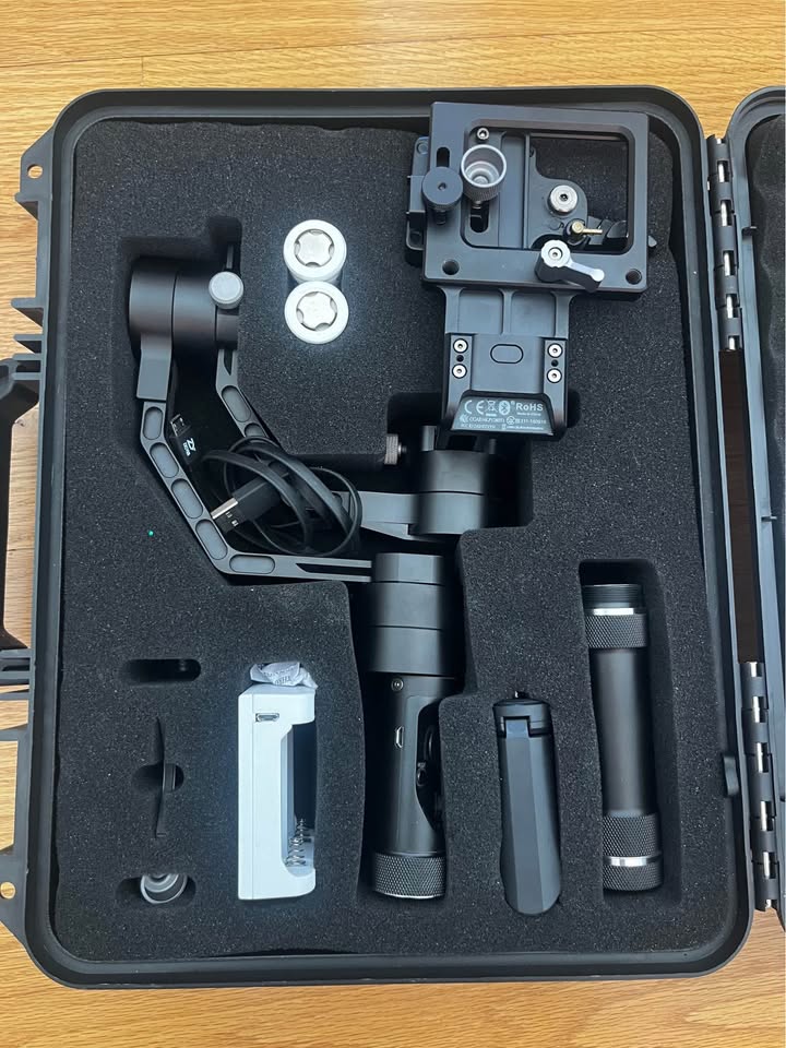 Zhiyun Crane V1 3-Axis Handheld Gimbal Stabilizer - photo 5