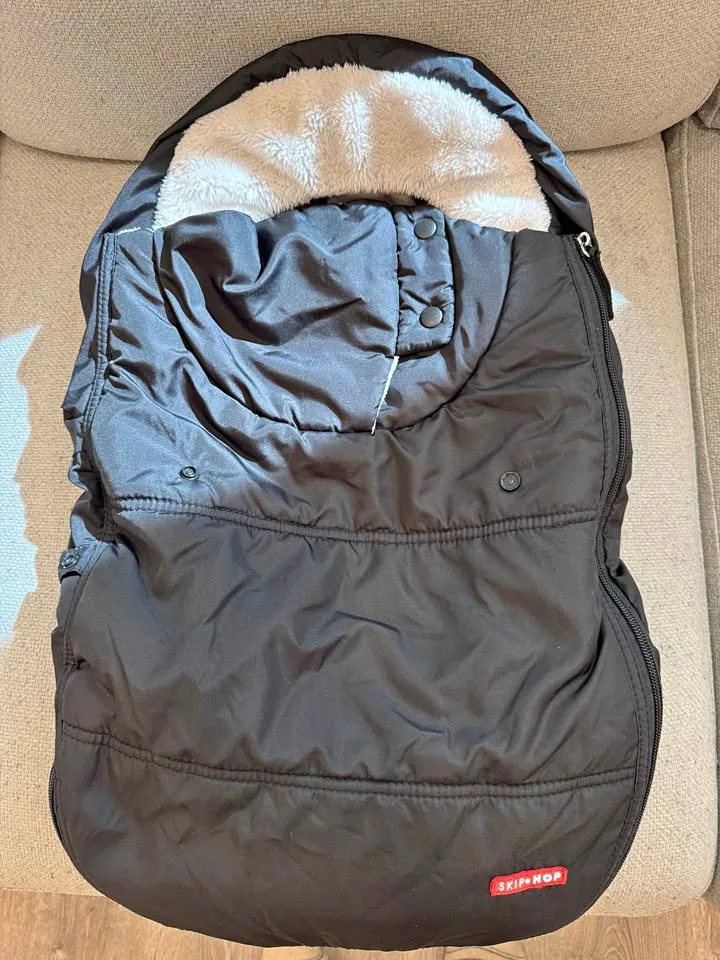 Skip hop winter car seat cover thumbnail