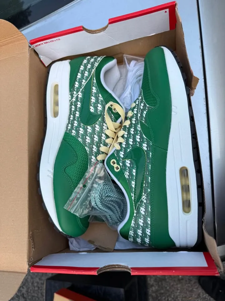 Random Kicks (Sizes in Pictures) image indicator(4)