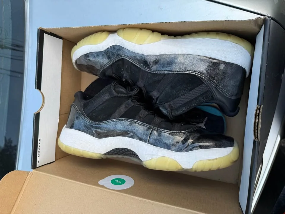 Random Kicks (Sizes in Pictures) image indicator(5)