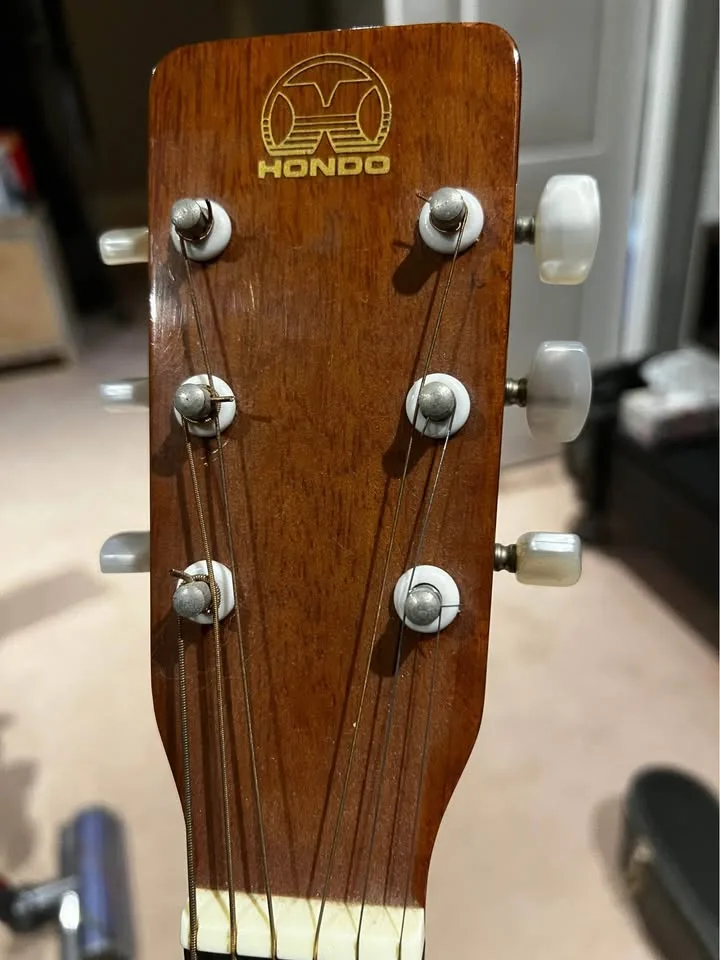 Hondo Acoustic Guitar image indicator(3)