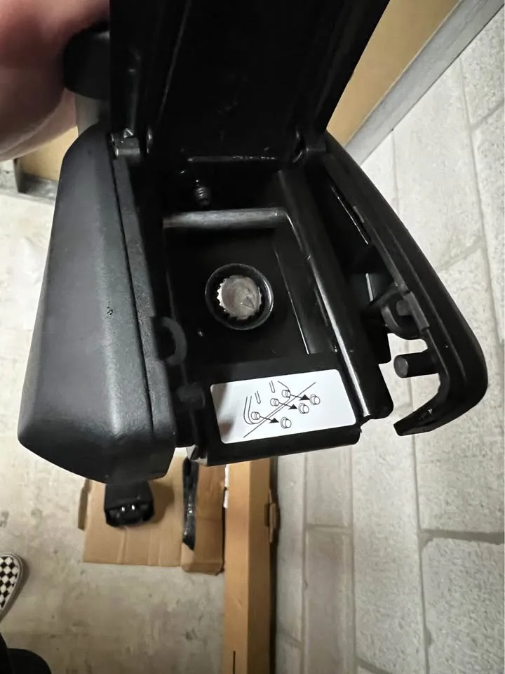 Cross Bars/ Roof rails for Audi/SUV image indicator(3)