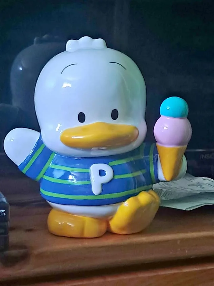 pekkle sanrio piggy bank thumbnail