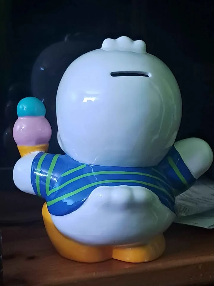 pekkle sanrio piggy bank image indicator(2)