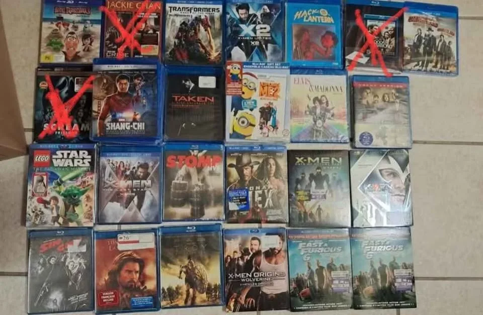 Various blu ray movies/tv series $5 each image indicator(2)