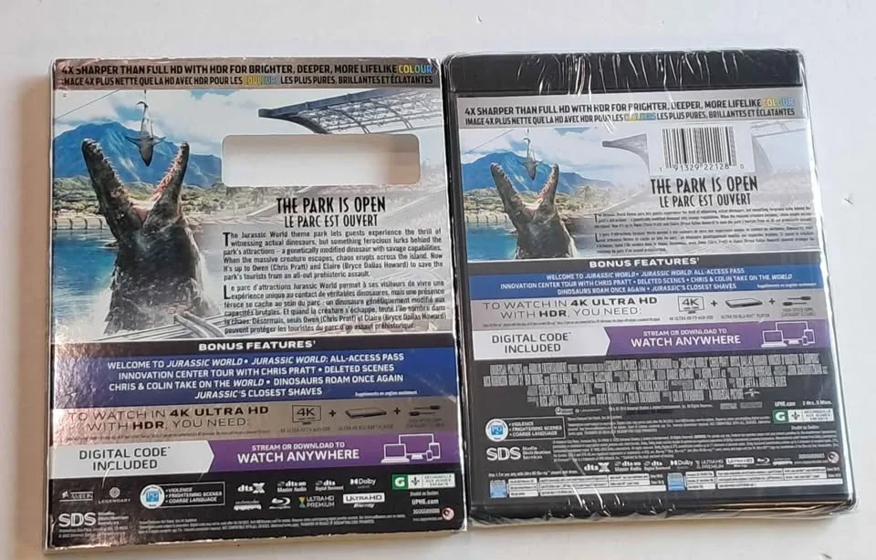Jurassic World 4k Ultra HD + Blu Ray + Digital Code image indicator(2)