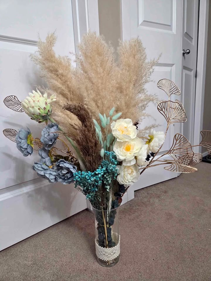 Boho Style Pampas Grass Arrangement