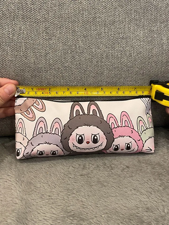 Labubu pencil case image indicator(4)
