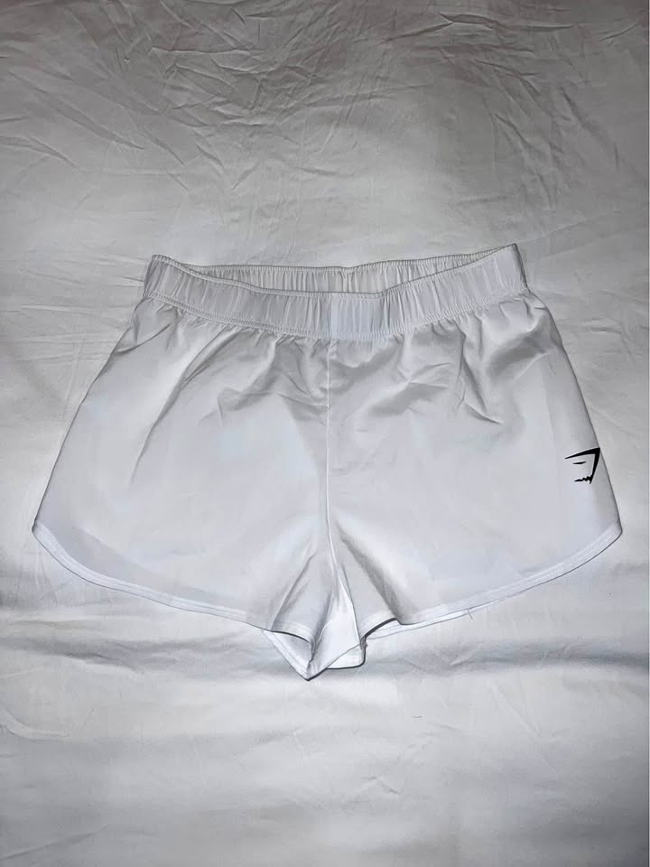Gymshark Essential Loose Training Shorts - White