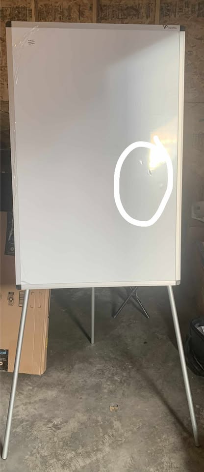Viz-pro Magnetic Tripod whiteboard easel - photo 5