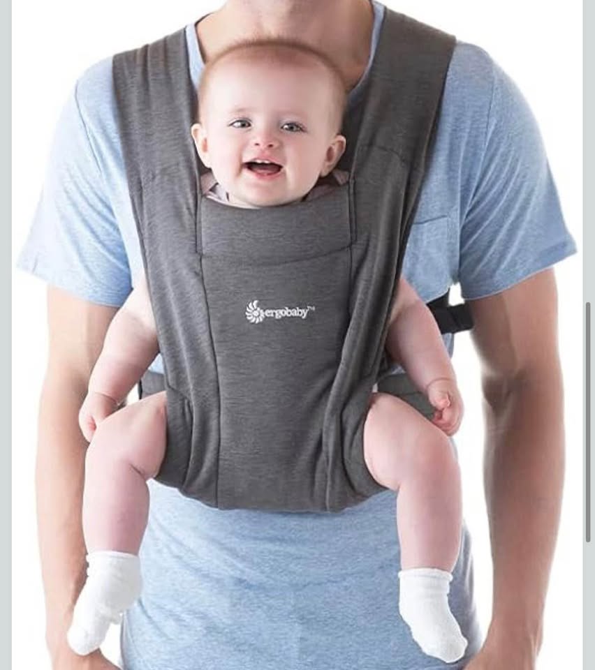 Ergobaby Baby Carrier - photo 3